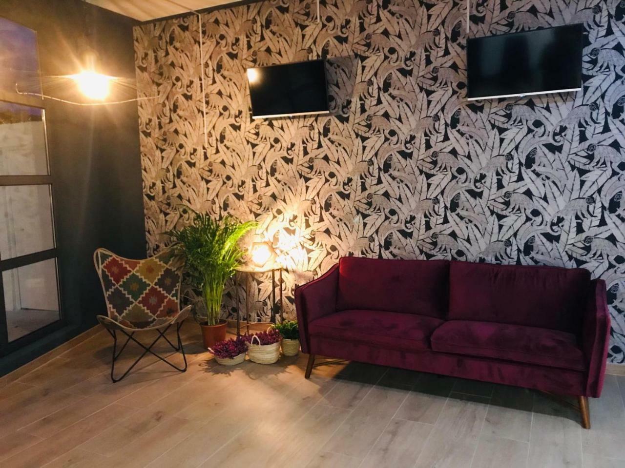 Rener Hotel Los Campones 希洪 外观 照片
